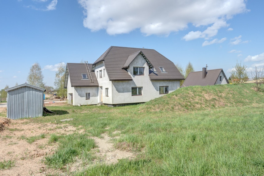 Parduodamas namas Klevų g., Lentvario m., Trakų r. sav., 217 m2 ploto, 2 aukštai 18
