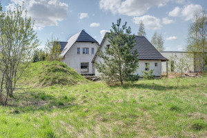 Parduodamas namas Klevų g., Lentvario m., Trakų r. sav., 217 m2 ploto, 2 aukštai 20
