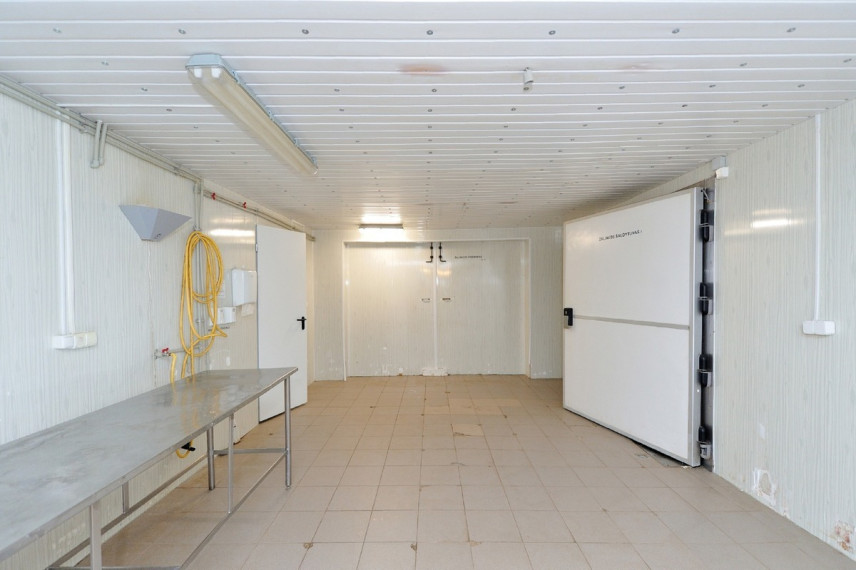 Parduodamos administracinės, gamybinės, kitos paskirties, maitinimo, sandėliavimo patalpos Kriaučiškių k., Kaišiadorių r. sav., 1000 m2 ploto 19