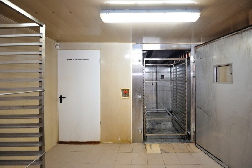 Parduodamos administracinės, gamybinės, kitos paskirties, maitinimo, sandėliavimo patalpos Kriaučiškių k., Kaišiadorių r. sav., 1000 m2 ploto 22