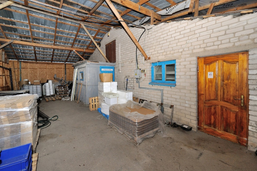 Parduodamos administracinės, gamybinės, kitos paskirties, maitinimo, sandėliavimo patalpos Kriaučiškių k., Kaišiadorių r. sav., 1000 m2 ploto 26