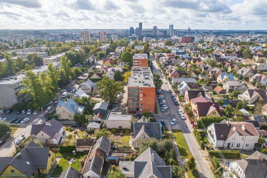 Parduodamas namas Giedraičių g., Šnipiškės, Vilniaus m., Vilniaus m. sav., 68.96 m2 ploto, 1 aukštai 4