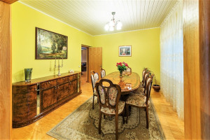 Parduodamas namas Jaunystės g., Vijolių k., Šiaulių r. sav., 339.8 m2 ploto, 2 aukštai 15
