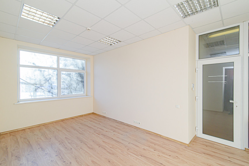 Parduodamos gamybinės, kitos paskirties, sandėliavimo patalpos Sandėlių g., Aukštieji Paneriai, Vilniaus m., Vilniaus m. sav., 1121 m2 ploto 11