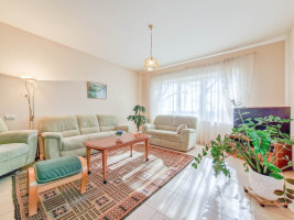 Parduodamas namas Bokšto g., Kluoniškių k., Kauno r. sav., 305 m2 ploto, 2 aukštai 8