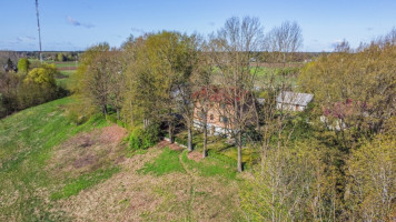 Parduodamas namas Bokšto g., Kluoniškių k., Kauno r. sav., 305 m2 ploto, 2 aukštai 35