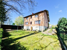 Parduodamas namas Bokšto g., Kluoniškių k., Kauno r. sav., 305 m2 ploto, 2 aukštai 42