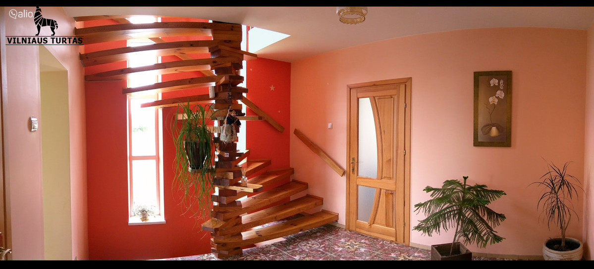 Parduodamas namas Intako g., Smalininkų k., Jurbarko r. sav., 298 m2 ploto, 2 aukštai 4