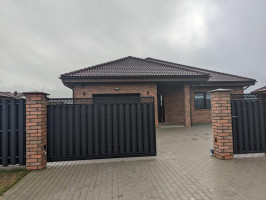 Parduodamas namas Slengių k., Klaipėdos r. sav., 150.00 m² ploto 4 kambariai 4