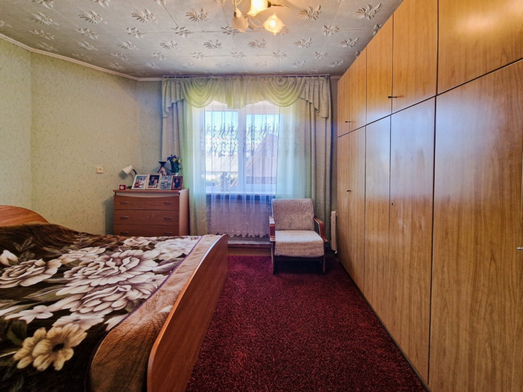 Parduodamas namas Laisvės g., Mažeikių m., Mažeikių r. sav., 199.31 m2 ploto, 1 aukštai 11