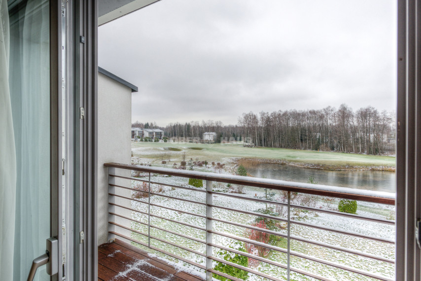 Nuomojamas namas Gardenijų g., Masionių vs., Vilniaus r. sav., 198 m2 ploto, 2 aukštai 3