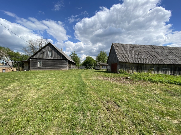 Parduodamas namas Prekybos g., Šaukėnų mstl., Kelmės r. sav., 113.56 m2 ploto, 1 aukštai 1