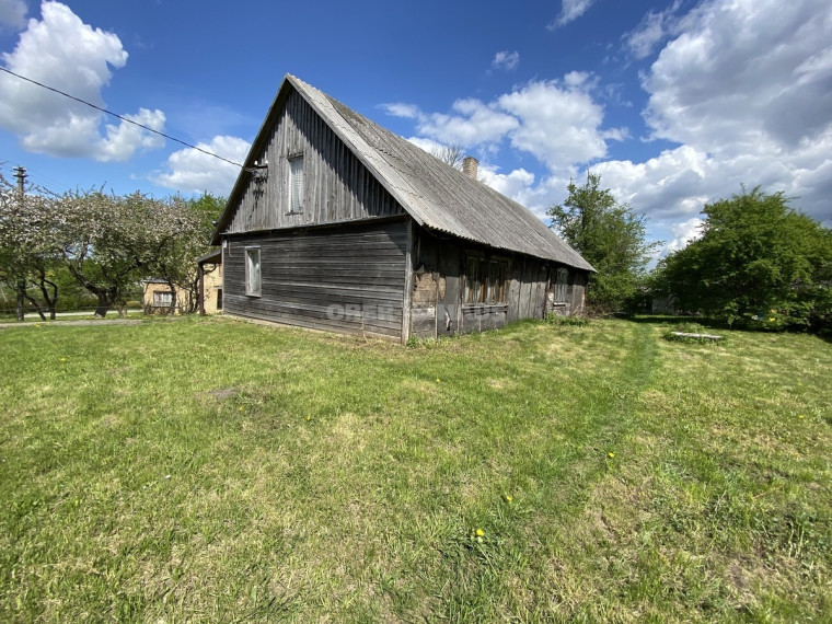 Parduodamas namas Prekybos g., Šaukėnų mstl., Kelmės r. sav., 113.56 m2 ploto, 1 aukštai 3