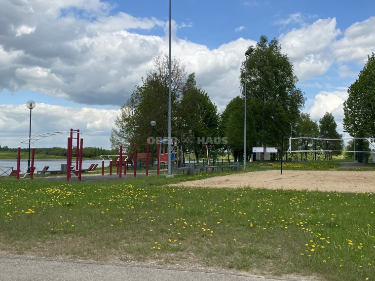 Parduodamas namas Prekybos g., Šaukėnų mstl., Kelmės r. sav., 113.56 m2 ploto, 1 aukštai 11