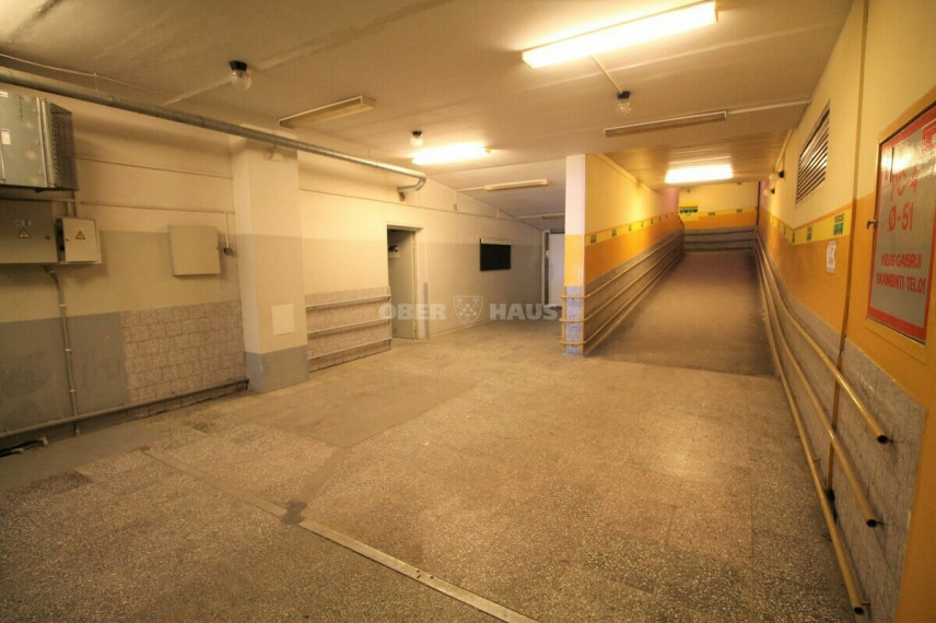 Parduodamos administracinės, gamybinės, kitos paskirties, maitinimo, sandėliavimo patalpos Vilniaus g., Centras, Šiaulių m., Šiaulių m. sav., 3700 m2 ploto 11