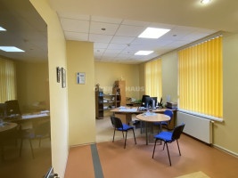 Nuomojamos administracinės patalpos Nemuno g., Centras, Panevėžio m., Panevėžio m. sav., 12 m2 ploto 1