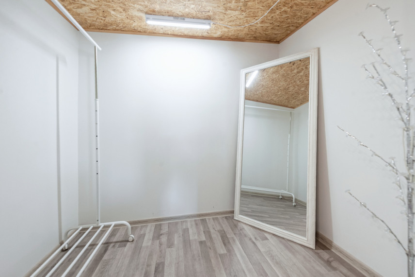 Parduodamos gamybinės, sandėliavimo patalpos Gudžių k., Varėnos r. sav., 303 m2 ploto 19