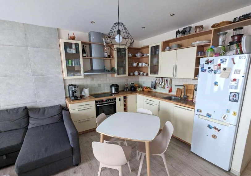 Parduodamas butas Paryžiaus Komunos g., Rumpiškės, Klaipėdos m., Klaipėdos m. sav., 82.00 m² ploto 4 kambariai 6