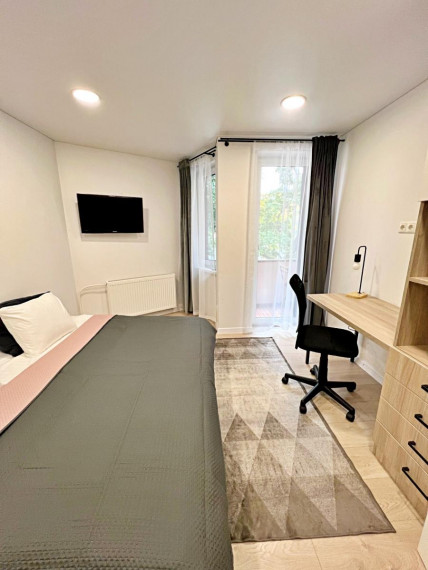 Trumpalaikė buto nuoma T. Daugirdo g., Senamiestis, Kauno m., Kauno m. sav., 55.00 m² ploto 3 kambariai 9