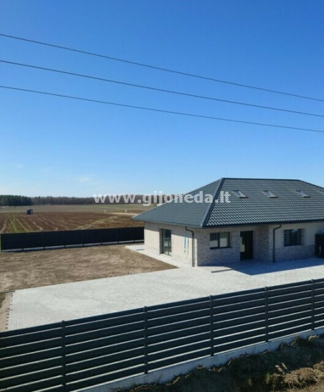 Parduodamas namas Šlapšilės k., Klaipėdos r. sav., 116 m2 ploto, 1 aukštai 2