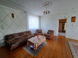 Parduodamas namas Savanorių, Naujosios Kirsnos k., Lazdijų r. sav., 226 m2 ploto, 2 aukštai 6