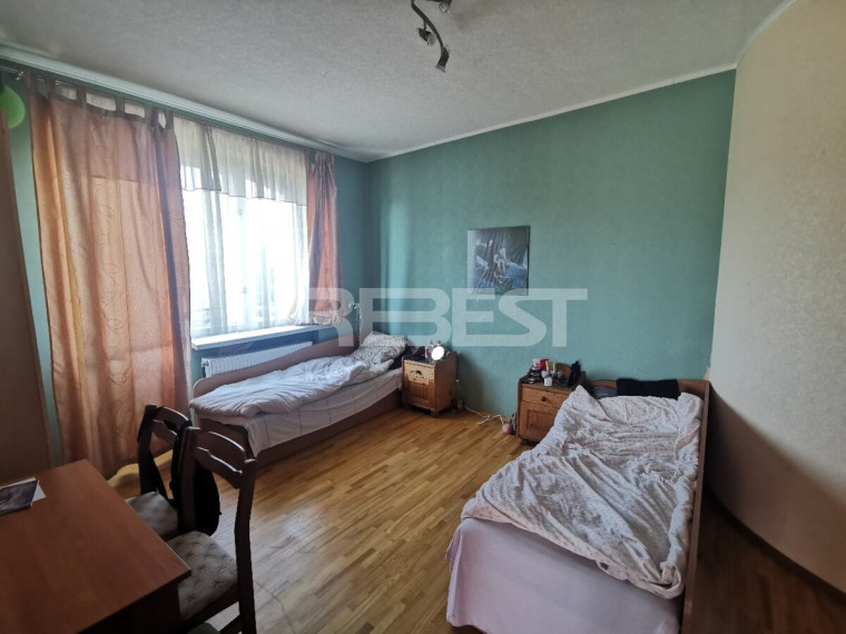 Parduodamas namas Vijolių k., Šiaulių r. sav., 380.67 m2 ploto, 1 aukštai 4