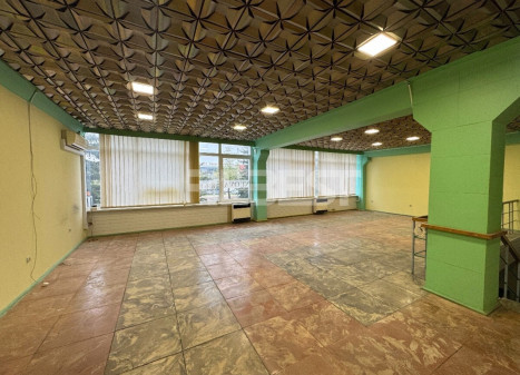 Nuomojamos administracinės, paslaugų, prekybos patalpos Pramonės g., Pabaliai, Šiaulių m., Šiaulių m. sav., 165 m2 ploto