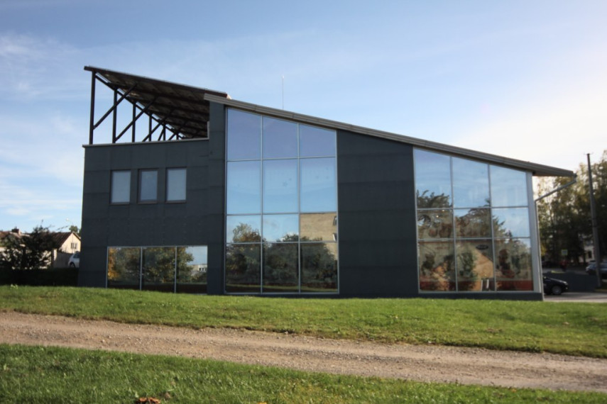 Parduodamos administracinės, paslaugų, prekybos patalpos Vilniaus g., Šimšė, Šiaulių m., Šiaulių m. sav., 664 m2 ploto 1
