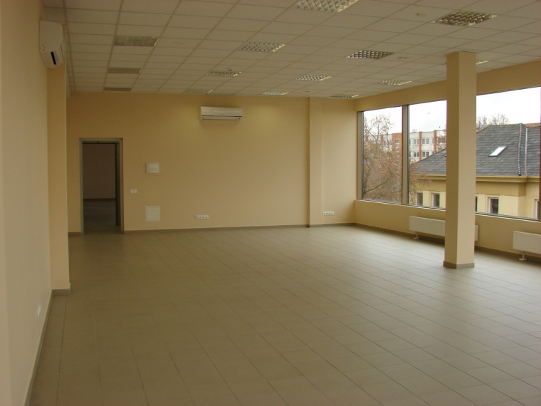 Nuomojamos administracinės, paslaugų, prekybos patalpos Tilžės g., Centras, Šiaulių m., Šiaulių m. sav., 75 m2 ploto 3