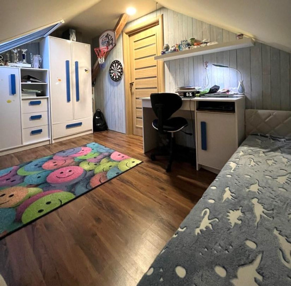 Parduodamas butas Klevų g., Mažojo kaimelio, Klaipėdos m., Klaipėdos m. sav., 94.00 m² ploto 4 kambariai 4
