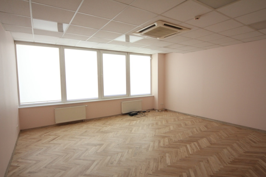 Parduodamos administracinės patalpos Pramonės g., Pabaliai, Šiaulių m., Šiaulių m. sav., 220.64 m2 ploto 12