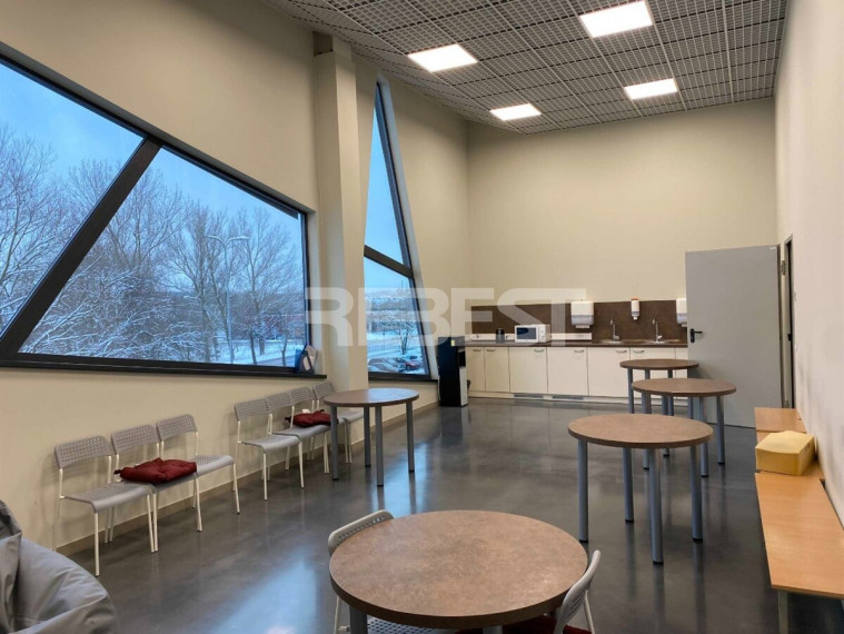 Nuomojamos administracinės, paslaugų, prekybos patalpos Tilžės g., Gubernija, Šiaulių m., Šiaulių m. sav., 400 m2 ploto 2