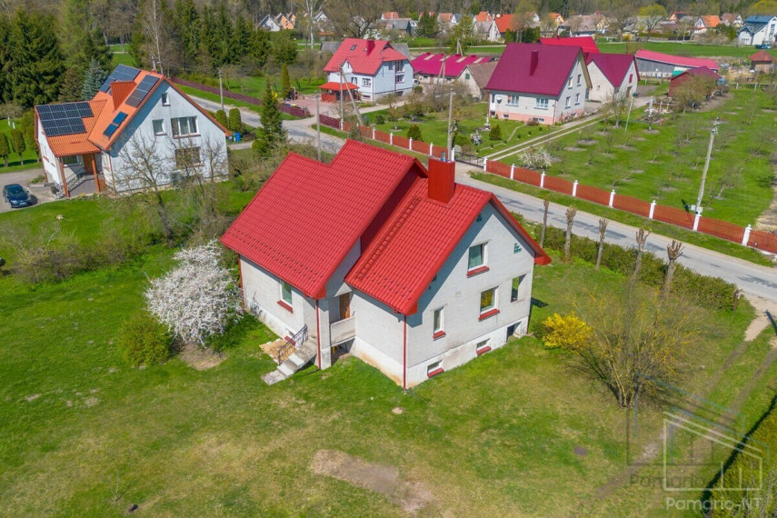Parduodamas namas Kintų mstl., Šilutės r. sav., 236.02 m² ploto 7 kambariai 5