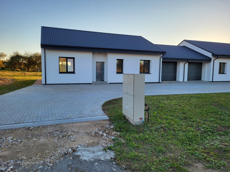 Parduodamas namas Gvazdikų g., Didžiasalio k., Vilniaus r. sav., 130 m2 ploto, 1 aukštai 6