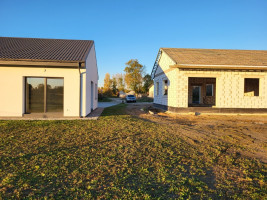 Parduodamas namas Gvazdikų g., Didžiasalio k., Vilniaus r. sav., 130 m2 ploto, 1 aukštai 8