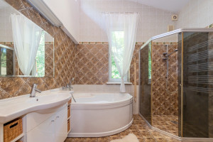 Parduodamas namas Kauno Vokės g., Grigiškės, Vilniaus m., Vilniaus m. sav., 169 m2 ploto, 1 aukštai 22