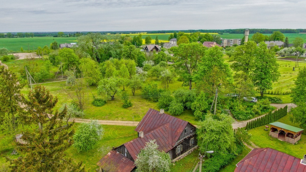 Parduodamas namas Dvaro g., Jasiuliškio k., Ukmergės r. sav., 143.58 m2 ploto, 1 aukštai 8