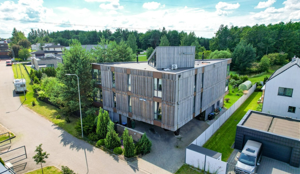 Parduodamas namas Šveicarų g., Kalnėnai, Vilniaus m., Vilniaus m. sav., 139.19 m2 ploto, 2 aukštai 32