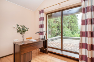 Parduodamas namas Riešės 7-oji g., Grikienių k., Vilniaus r. sav., 230 m2 ploto, 2 aukštai 10