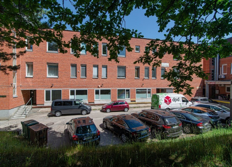 Parduodamos administracinės, gamybinės, paslaugų, prekybos, sandėliavimo patalpos Rygos g., Justiniškės, Vilniaus m., Vilniaus m. sav., 518 m2 ploto