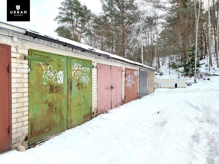 Parduodamas mūrinis garažas Antakalnyje šalia troleibusų parko, Žalgirio sporto bazės 2