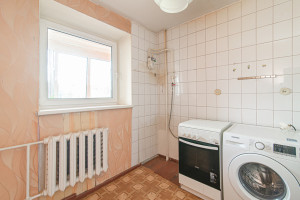 Parduodamas butas Vilniaus g., Grigiškėse, Vilniuje, 48.54 kv.m ploto, 2 kambariai 8