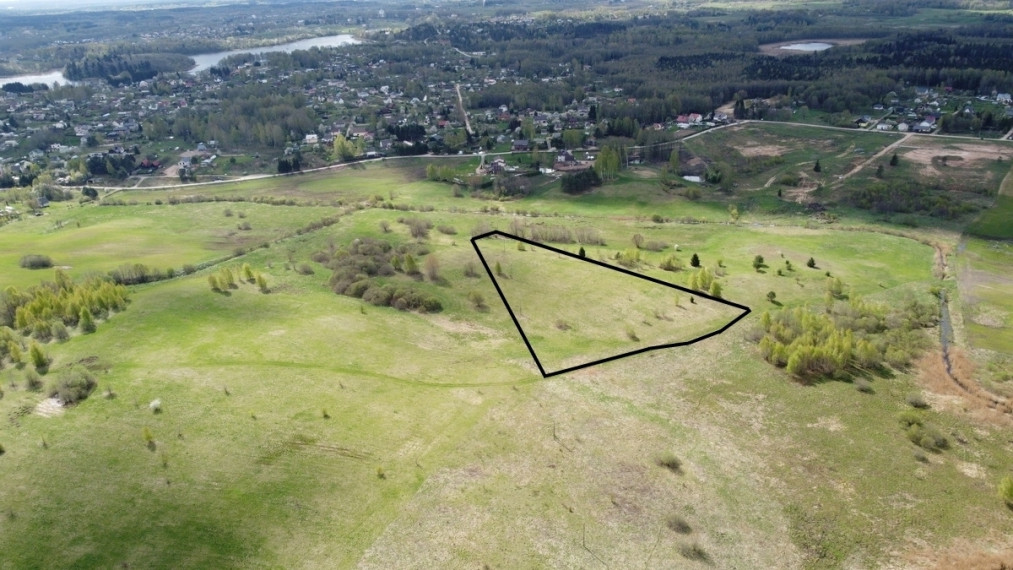 Parduodamas sklypas Brinkiškių k., 150 a ploto 2