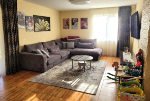 Parduodamas namas Aukštkiemių k., Klaipėdos r. sav., 200 m² ploto 4 kambariai 8