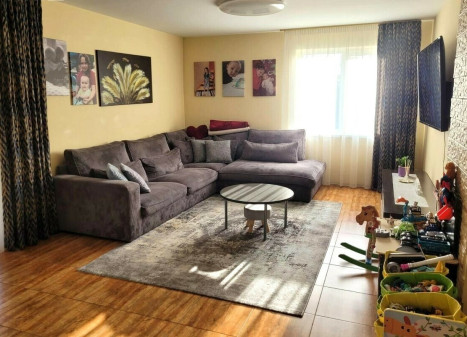 Parduodamas namas Gavaitės g., Aukštkiemių k., Klaipėdos r. sav., 200 m2 ploto, 2 aukštai Parduodamas namas Gavaitės g., Aukštkiemių k., Klaipėdos r. sav., 200 m2 ploto, 2 aukštai