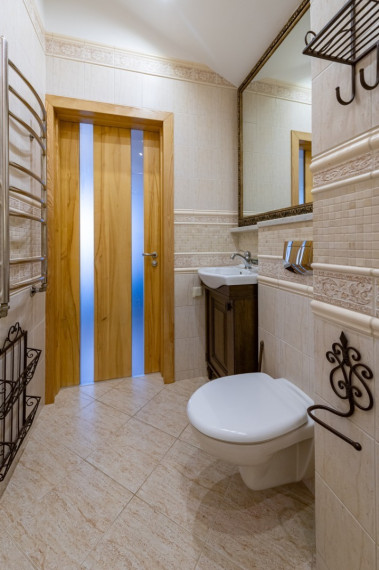 Parduodamas namas Vakaro g., Dainių k., Jurbarko r. sav., 223.96 m2 ploto, 2 aukštai 25