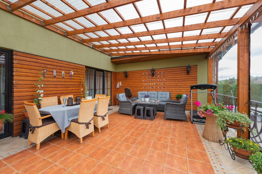 Parduodamas namas Vakaro g., Dainių k., Jurbarko r. sav., 223.96 m2 ploto, 2 aukštai 34