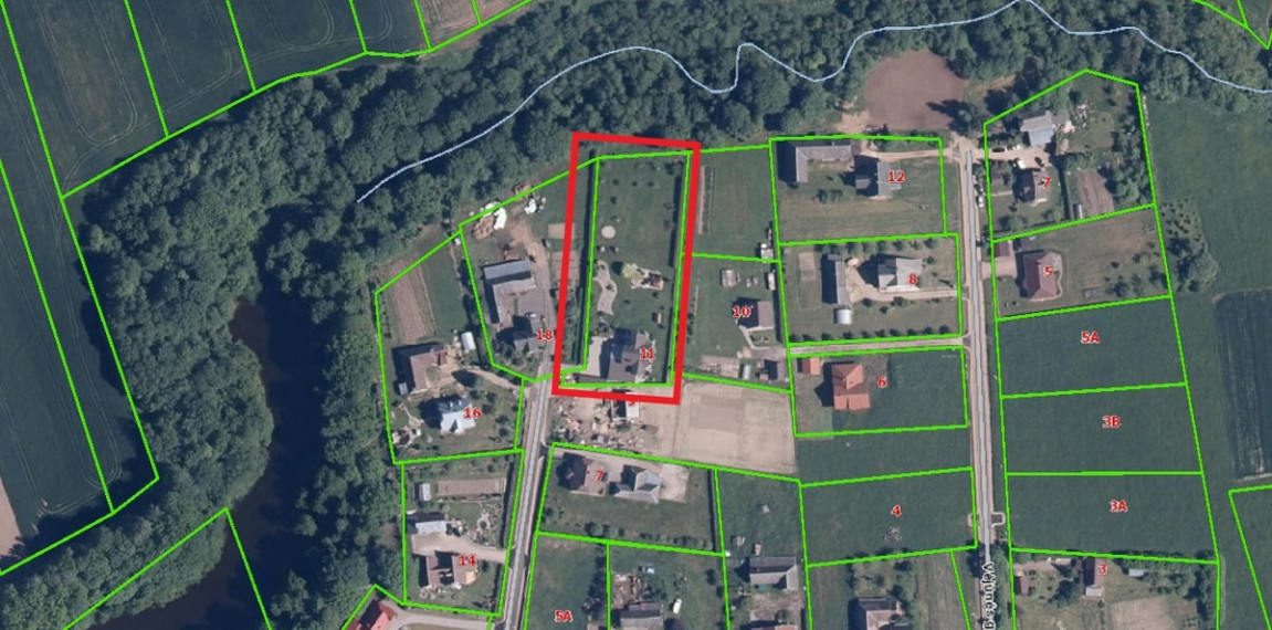Parduodamas namas Vakaro g., Dainių k., Jurbarko r. sav., 223.96 m2 ploto, 2 aukštai 44
