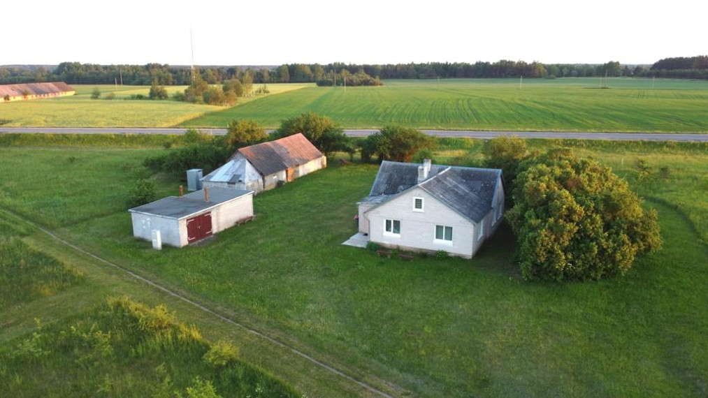 Parduodamas namas Sausalaukės k., Anykščių r. sav., 80.41 m² ploto 3 kambariai 4