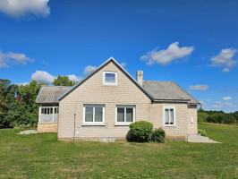 Parduodamas namas Sausalaukės k., Anykščių r. sav., 80.41 m² ploto 3 kambariai 8